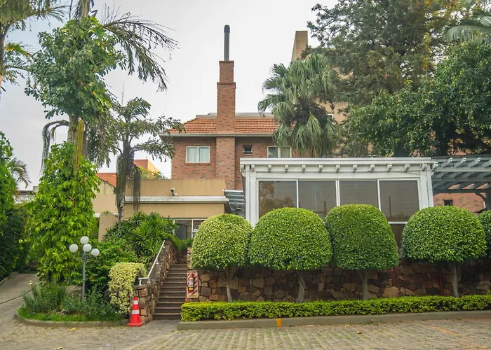 Hotel Villa Morra Suites
