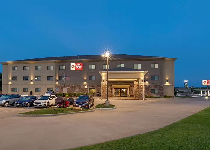 Best Western Plus Red River Inn