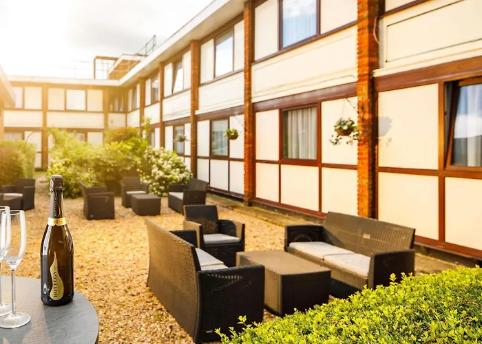 The Harlow Hotel By Accorhotels