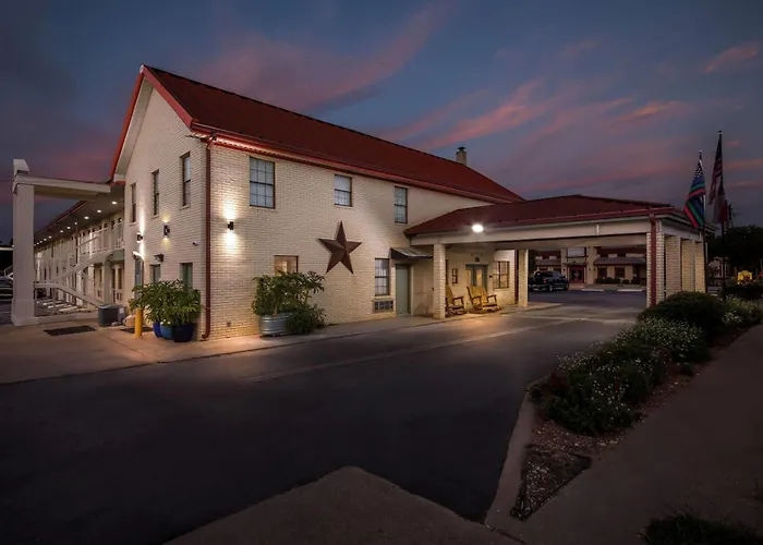 Super 8 By Wyndham Fredericksburg