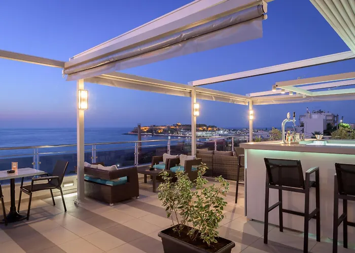 Macaris Suites & Spa