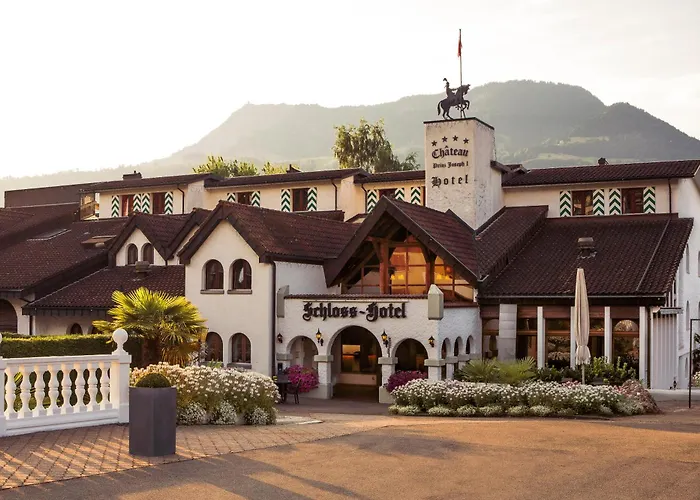 Swiss-Chalet Merlischachen - Romantik Schloss-Hotel Am See Kussnacht