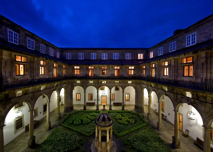 Parador De Santiago - Hostal Reis Catolicos
