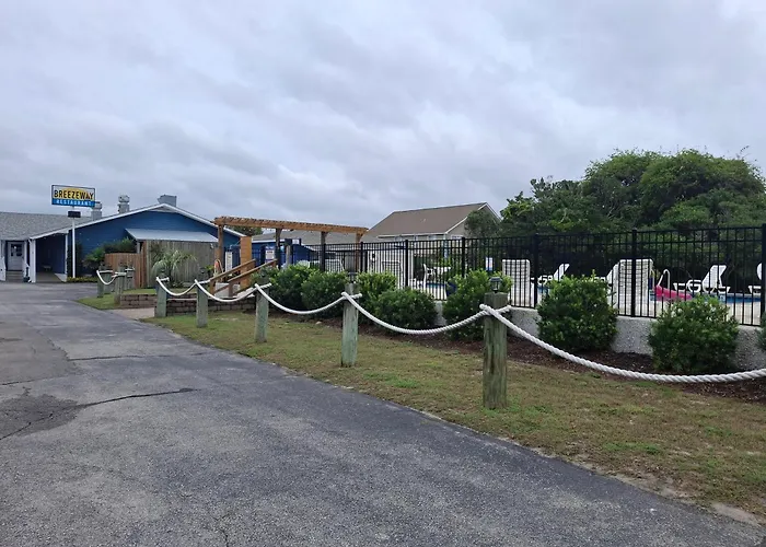 The Breezeway Motel & Resturant Topsail Beach