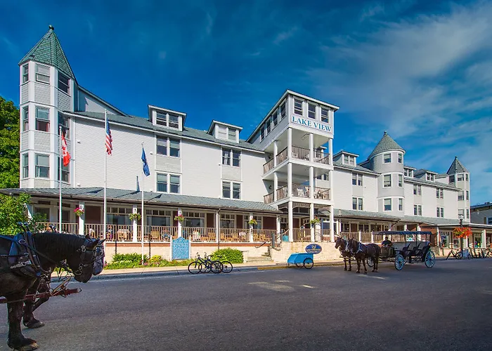 Lake View Hotel