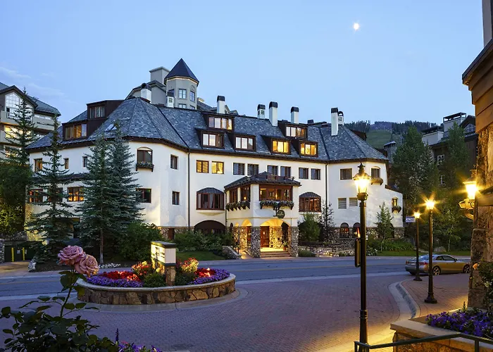 Poste Montane Lodge By East West