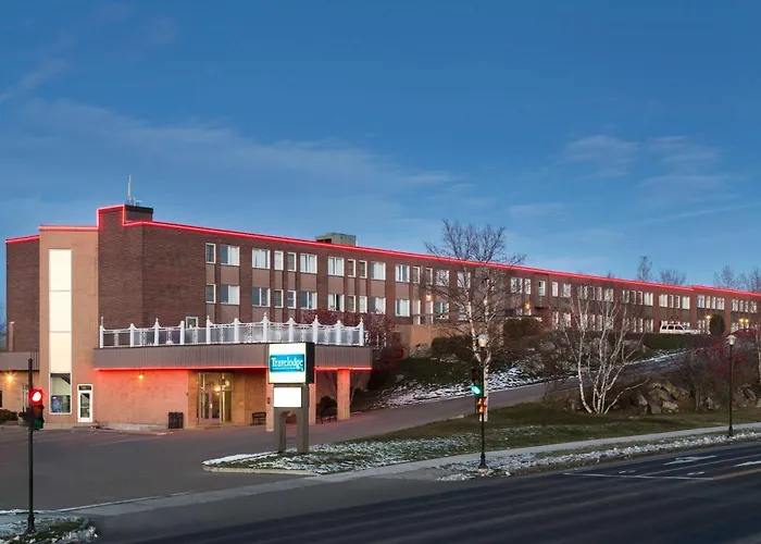 Travelodge By Wyndham Baie Comeau
