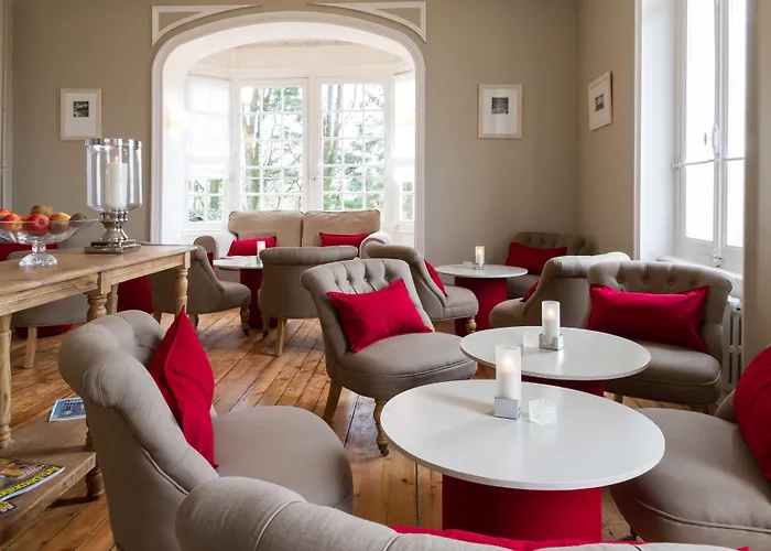 Les Villas d'Arromanches, Les Collectionneurs