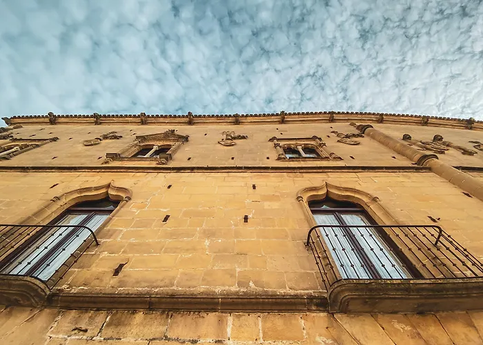Palacio de los Salcedo