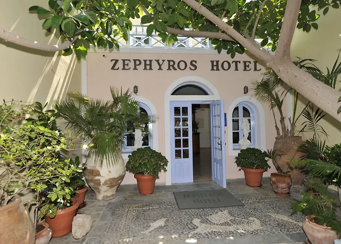 Zephyros Hotel