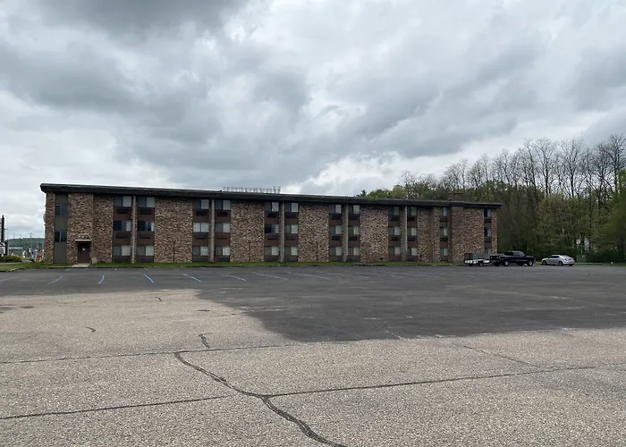 Voyageur Inn And Conference Center Reedsburg