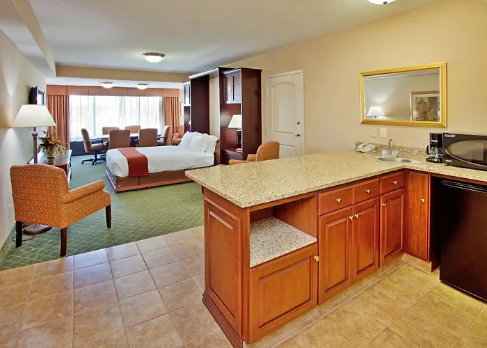 Holiday Inn Express Hotel & Suites Cape Girardeau I-55 By Ihg