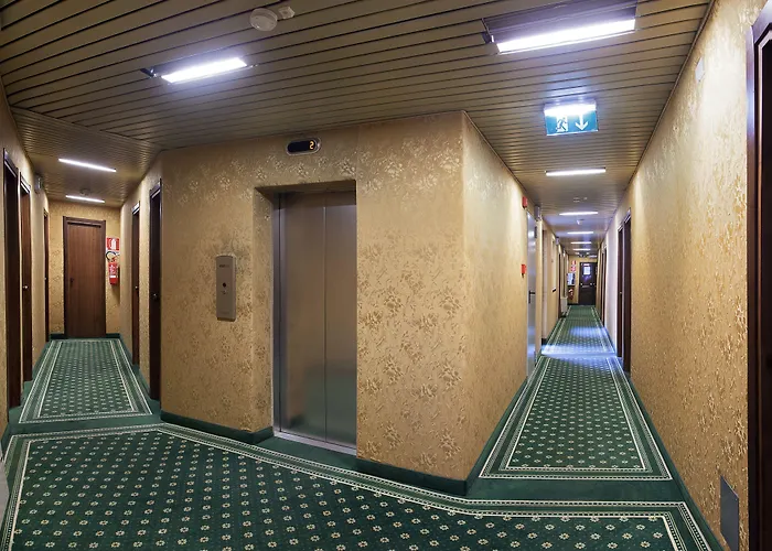 Hotel Plaza