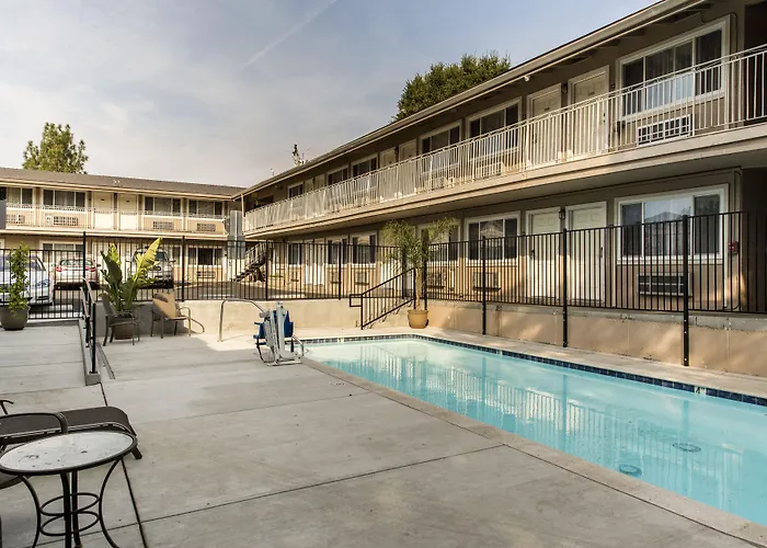 San Luis Inn And Suites