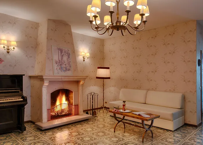 Hotel Orione - Lake Front Hotel Brenzone sul Garda