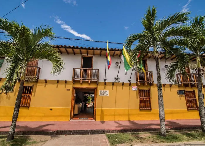 Hotel El Lago Resort