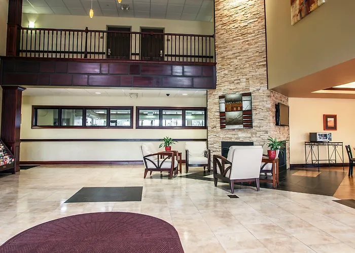Comfort Suites Elgin Northwest
