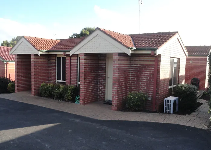 Victoria Lodge Motor Inn & Apartments