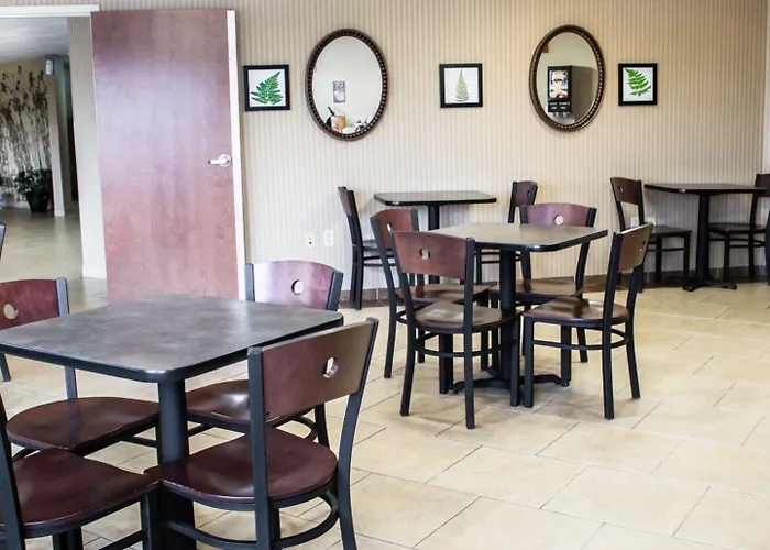 Quality Inn & Suites Chambersburg Northeast