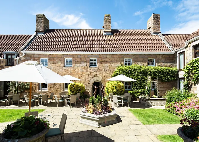Greenhills Country Hotel