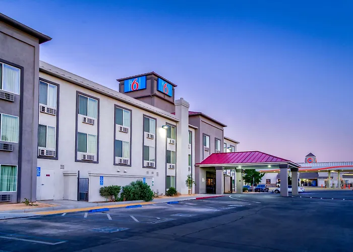 Motel 6-, Ca - West Main Street I-15