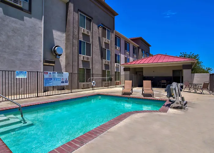 Motel 6-, Ca - West Main Street I-15