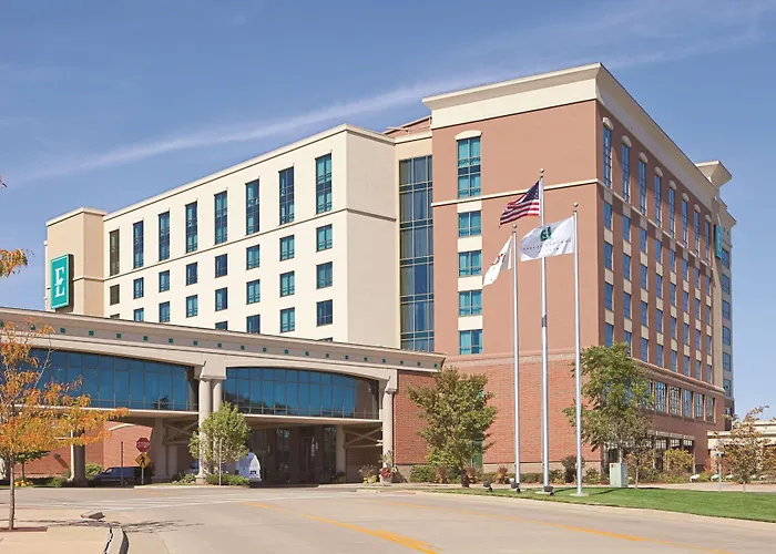 Embassy Suites East Peoria Hotel And Riverfront Conference Center