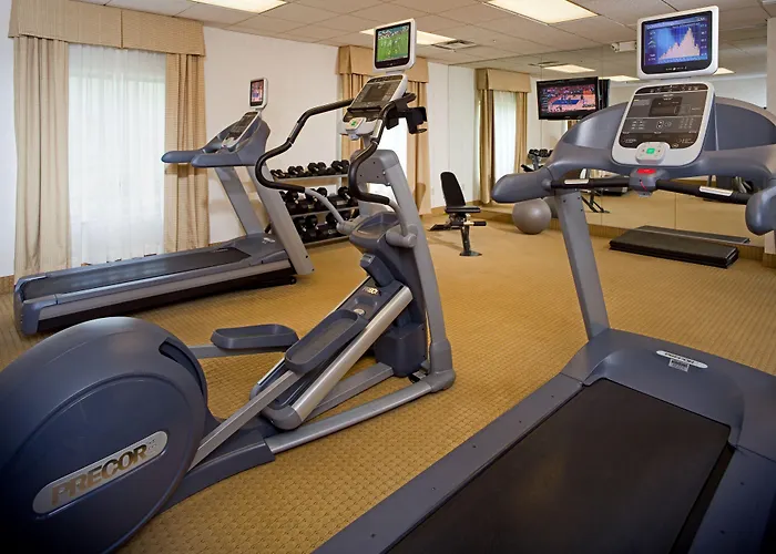 Hampton Inn & Suites Pittsburgh-Meadow Lands