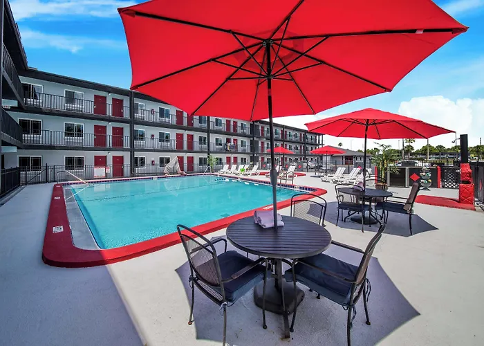 Seasons Florida Resort