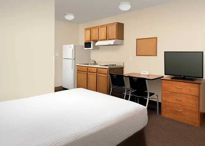 Woodspring Suites Kansas City Lenexa
