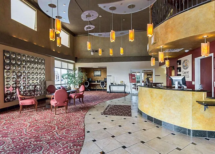 Comfort Suites Airport