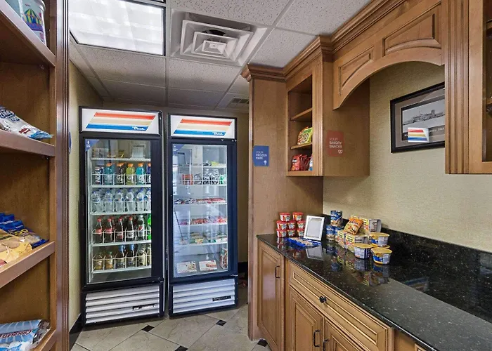Comfort Suites Airport Wichita