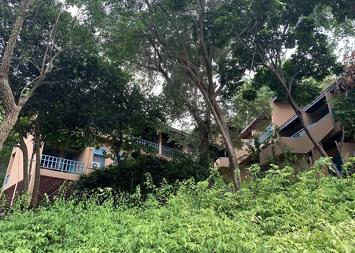 Baan Hin Sai Resort & Spa