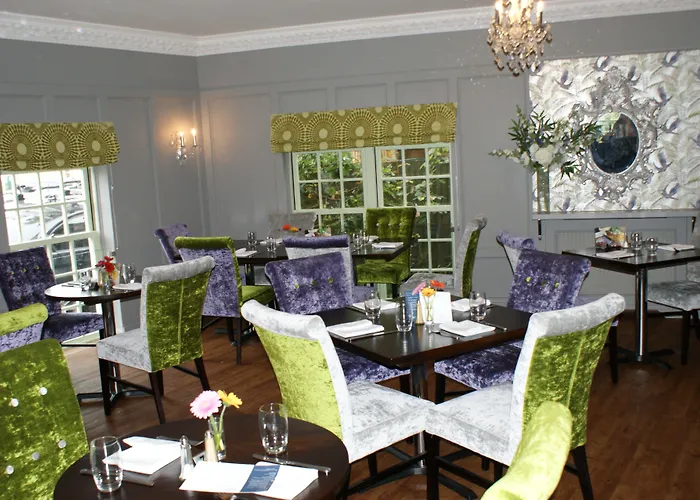 Alton House Hotel
