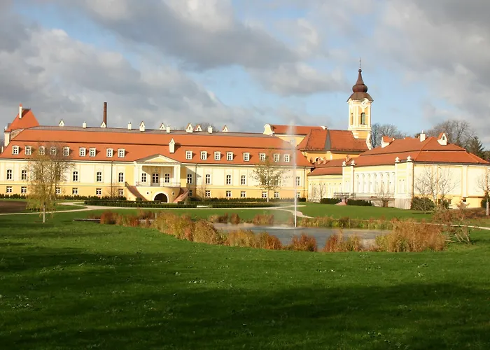 Hotel Chateau Bela
