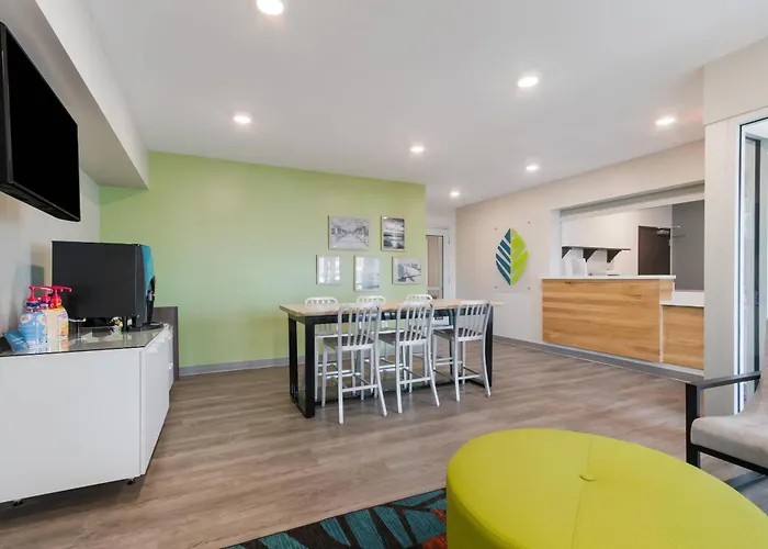 Woodspring Suites Tamarac