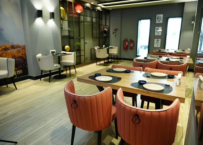 The Grand Lux Hotel Doha