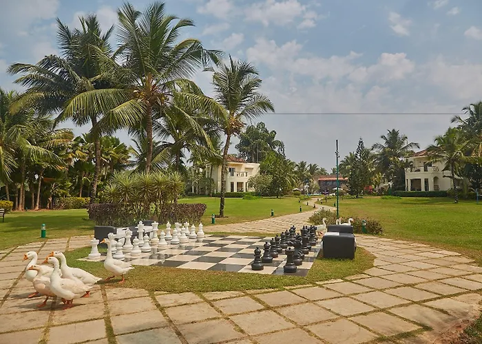 Royal Orchid Beach Resort & Spa, Goa Utorda