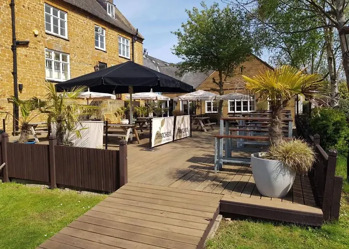 The World'S End - Northampton