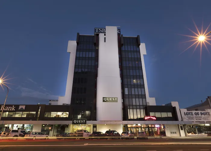Quality Suites Central Square