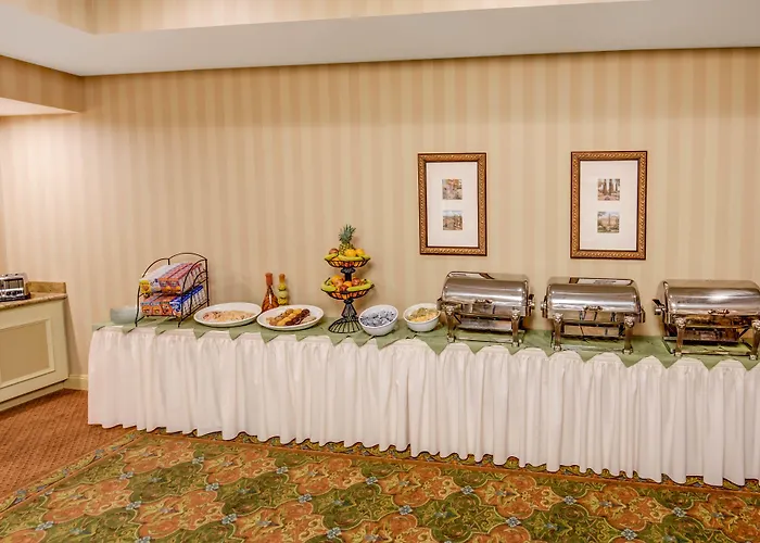 Hilton Garden Inn Lakewood