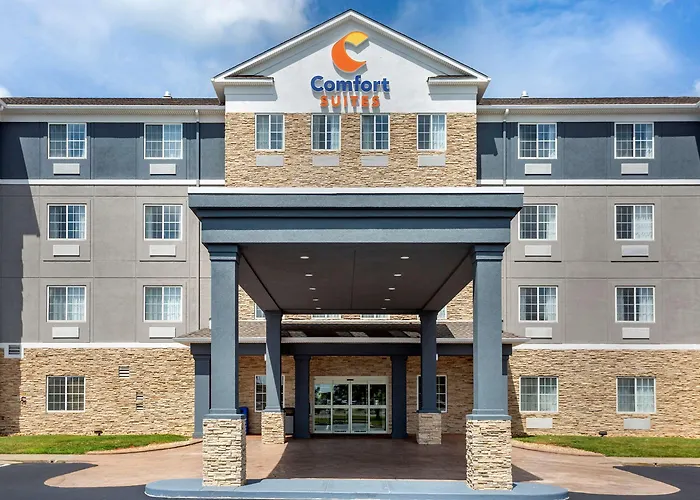 Comfort Suites Near Governors Square Mall
