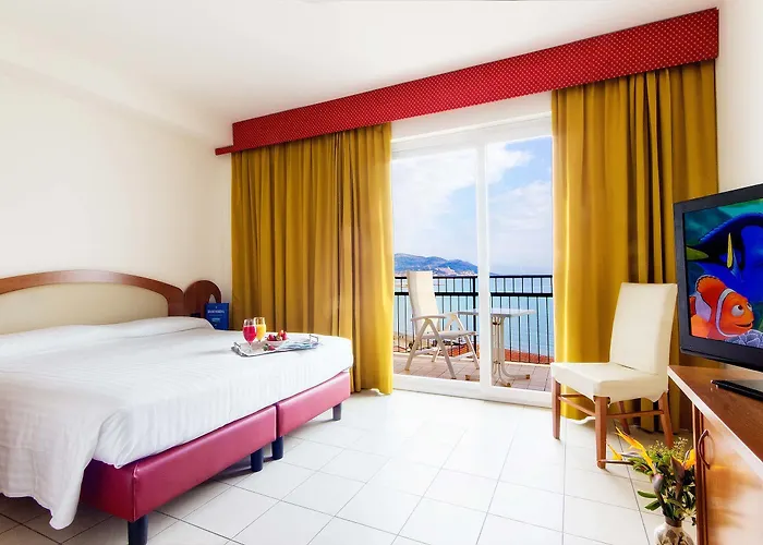 Piccolo Hotel