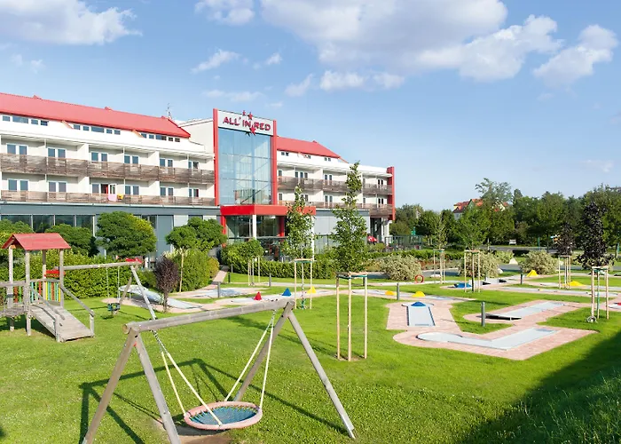 All In Red Thermenhotel