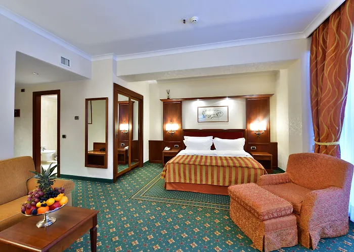 Lux Garden Hotel Azuga