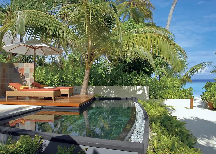 Hotel Constance Halaveli Bathala Island