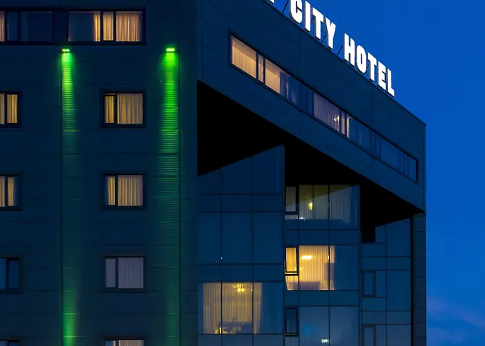 West City Hotel