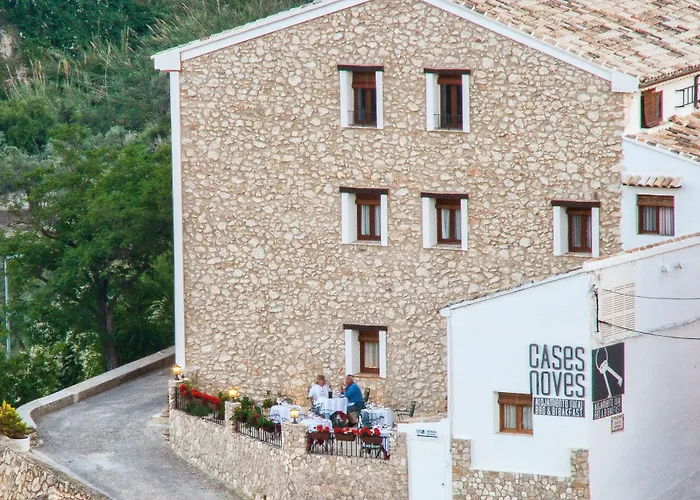 Cases Noves - Boutique Accommodation - Adults Only