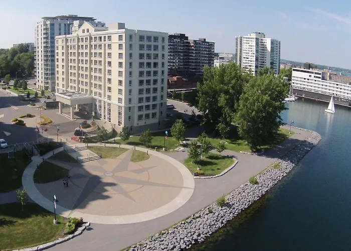Residence Inn By Marriott Kingston Water'S Edge