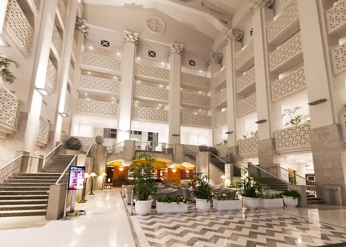 Leopalace Resort Guam Yona
